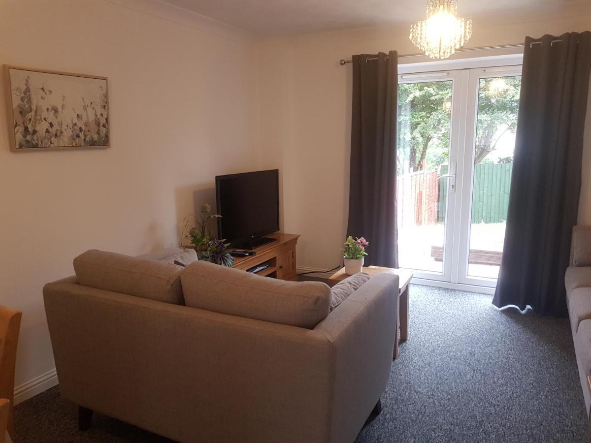 Charming 2-Bed House In Torquay Villa Exterior photo