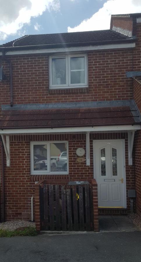 Charming 2-Bed House In Torquay Villa Exterior photo
